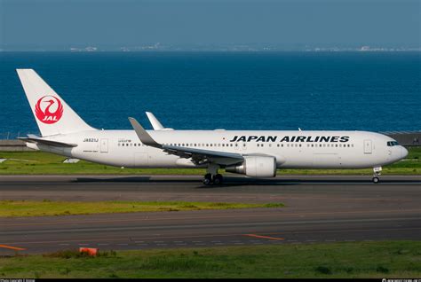 Ja J Japan Airlines Boeing Er Wl Photo By Kinmei Id