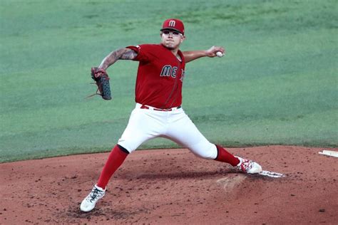 Mexico Defeats Puerto Rico 5 4 Advances To World Baseball Classic