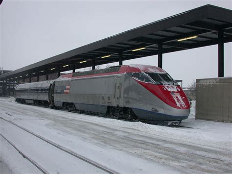 [Canada] Bombardier Jettrain at Ottawa station in early 2005.. : r/trains