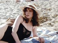 Naked Barbara Hershey In Defenseless