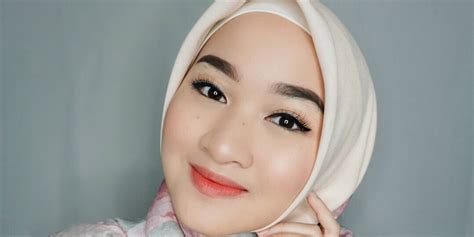 Cara Membuat Muka Pucat Tanpa Make Up | Saubhaya Makeup
