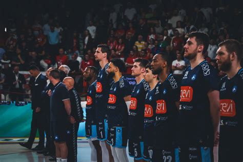 La GeVi Napoli Torna Alla Vittoria Sassari KO Nba Passion