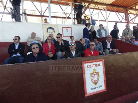 El C D Utrera continúa su caída en picado perdiendo 0 1 ante un flojo