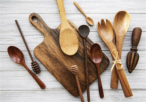 5 techniques pour récupérer des ustensiles de cuisine en bois abîmés