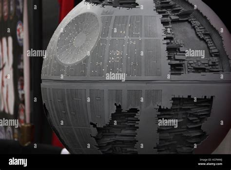 Death star star wars hi-res stock photography and images - Alamy