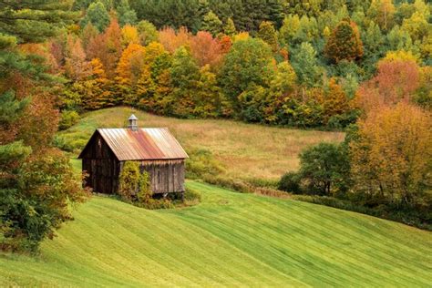 Premium Photo Iconic Sleepy Hollow Farm In Pomfret Vermont