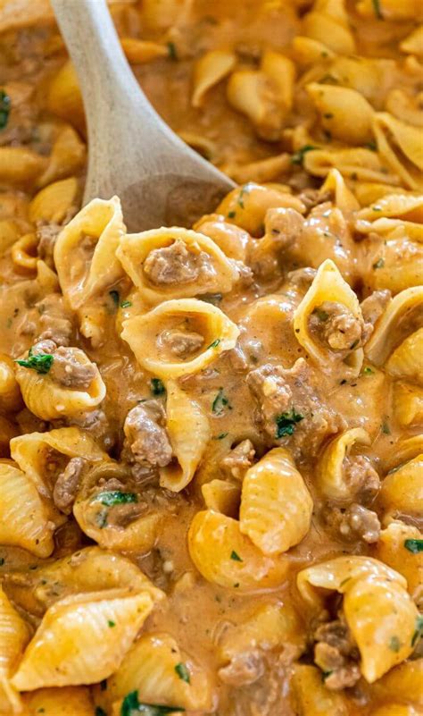 Easy Creamy Beef and Shells - Yummy and fully