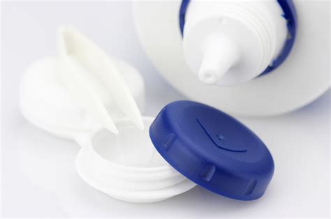 Proper Contact Lens Care - Discovery Eye Foundation Blog