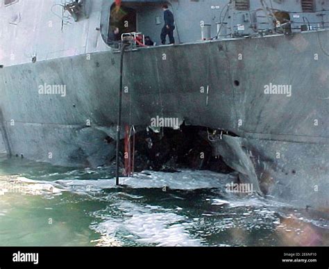 Uss cole bombing hi-res stock photography and images - Alamy