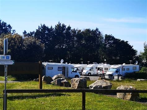 Aire de stationnement pour camping cars Parc de l Edit Cœur de