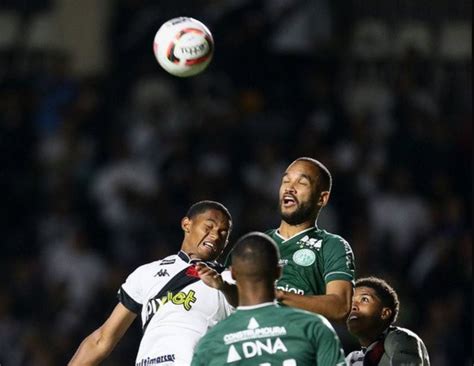 Eguinaldo Vibra Gol E Vit Ria Do Vasco Na S Rie B Vasco News