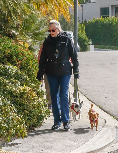 Cybill Shepherd - Out in Los Angeles 03/30/2023 • CelebMafia