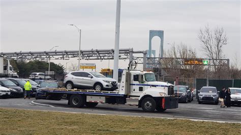 MTA seizes 18 vehicles on the Whitestone Bridge to crack down on persistent toll violators – QNS.com