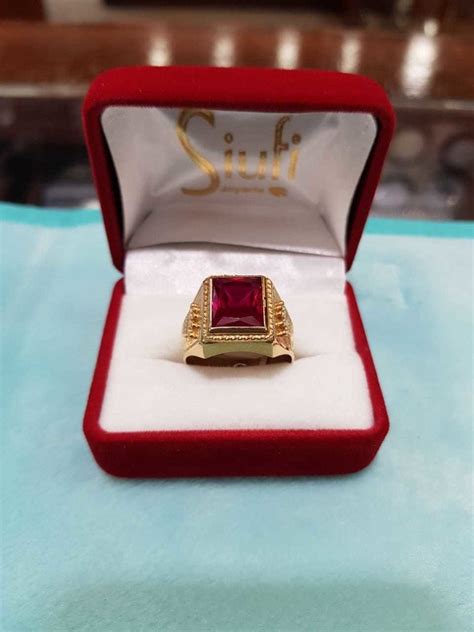 Anillo Para Caballero De Oro 18K Con Piedra Roja