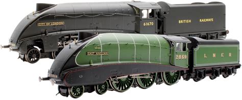 🚂 Hornby Lner Streamlined Class B17 5 In Stock Now Rails Of Sheffield