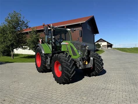 Fendt 724 Vario Fahrzeugpapiere Vorhanden Landwirt