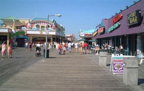 Point Pleasant Beach Boardwalk Point Pleasant Beach Nj Shore Beach