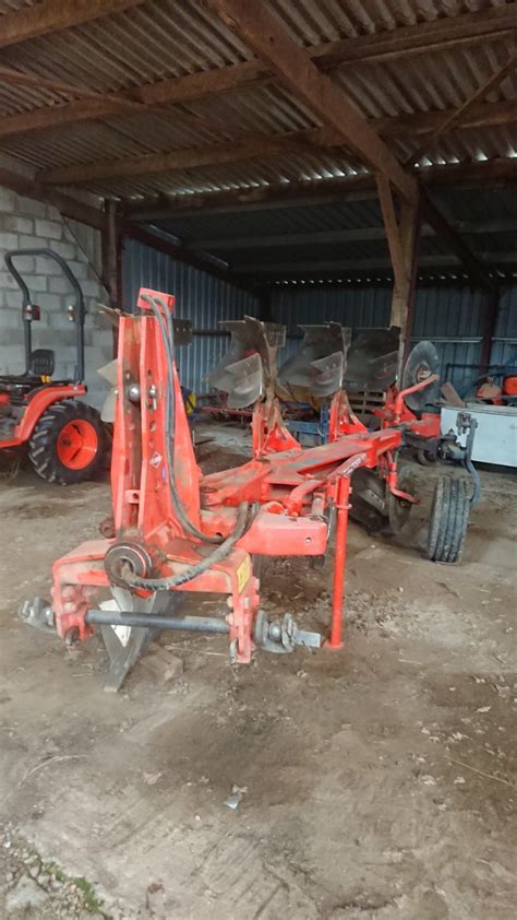 Ploughs: Kuhn - Multi master 110 | The Farming Forum