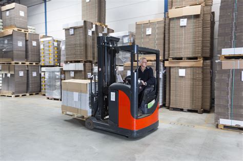 Stand Up Counterbalance Forklift - Forklift Reviews