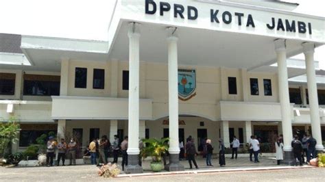 Perbandingan Perolehan Kursi Di Dprd Kota Jambi Periode