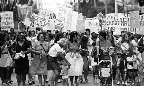 Dia Da Mulher As Passeatas Que Marcaram O Movimento Feminista No