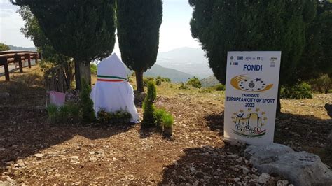 A Fondi Un Monumento E Una Vetta Dedicati A Marco Pantani Youtube