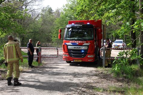 Brandweer Druk Bezig Met Blussen Van Natuurbrand Brabant