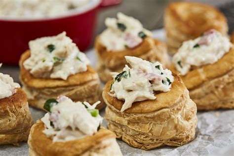 Creamy Mushroom Filled Vegan Vol Au Vents Supper In The Off