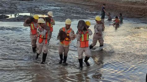 Ingenieros De Sedena Reconstruyen Reas Afectadas Por El Hurac N Kay