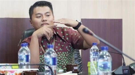 Sekilas Profil Ade Bhakti Ariawan Dari Camat Jadi Sekretaris Damkar