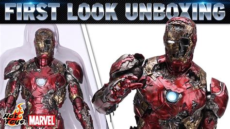 Hot Toys Mysterio S Iron Man Illusion Figure Unboxing First Look