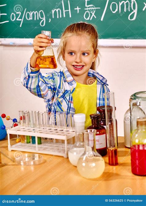 Cool Chemistry Activities For Girls Girl S Scienc 2