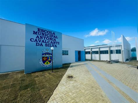 EDUCAÇÃO | Prefeitura de Conquista entrega nova Escola Municipal ...