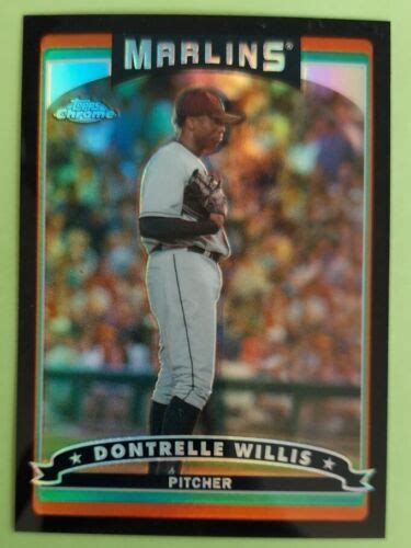 Topps Chrome Dontrelle Willis Black Refractor Marlins