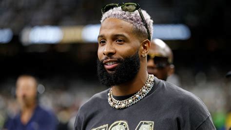 Nfl Star Odell Beckham Jr Removed From Miami Flight After Refusing To