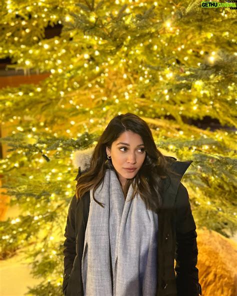 Anuja Joshi Wiki, Biography, Age, Gallery, Spouse and more