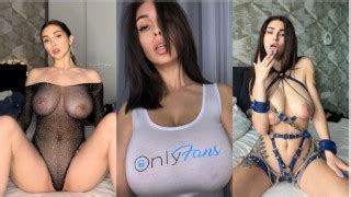Horny OnlyFans Model Masturbates And Plays With Her Tight Pussy Until