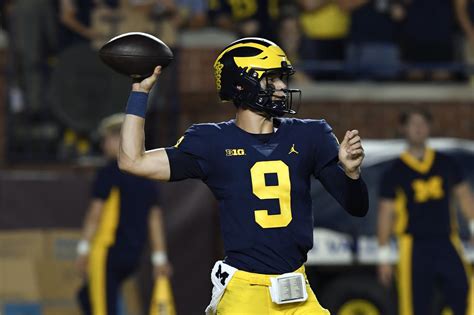 Jim Harbaugh Compares Michigan Qb J J Mccarthy To Patrick Mahomes And