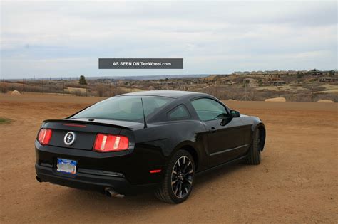 2012 Ford Mustang - V6 Premium Coupe - Almost All Factory Options