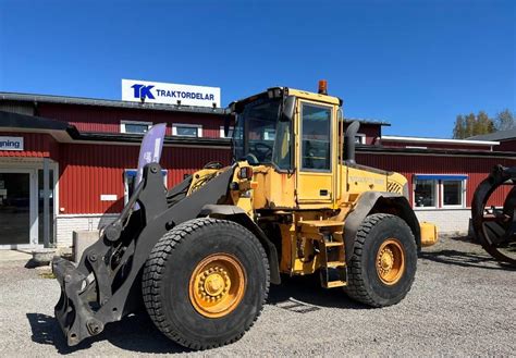 Volvo L E Wheel Loader From Sweden For Sale At Truck Id