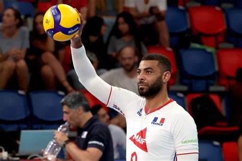 Euro de volley 2023 la France renverse Israël et se dirige vers les 8e