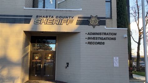 Shasta County Sheriff's Office gives tips on winter travel & road safety