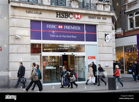 Hsbc Bank Oxford Street London England Uk Stock Photo Alamy