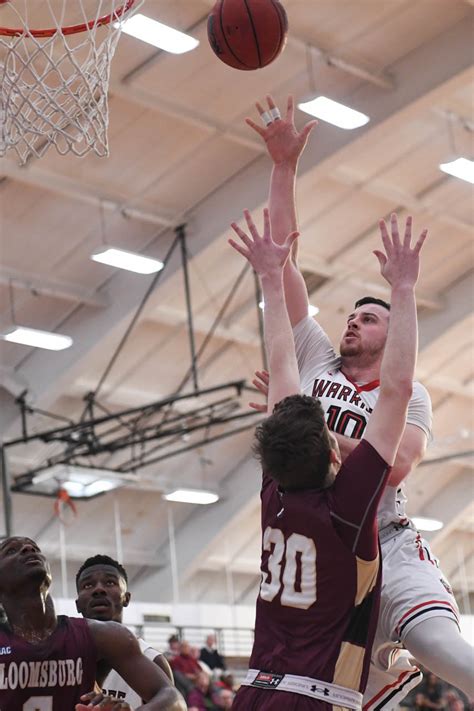 ESU Men’s Basketball Likes Pressure! – Bob Shank Photography