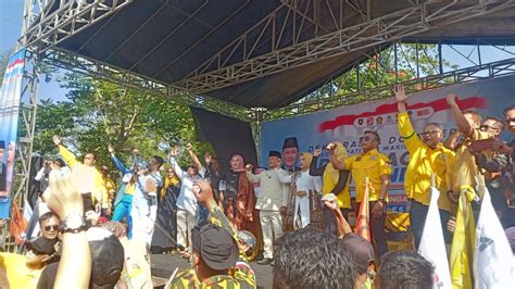 Duet Dian Tuti Bakal Daftar Ke KPU Hari Ini Simpatisan Membludak Di