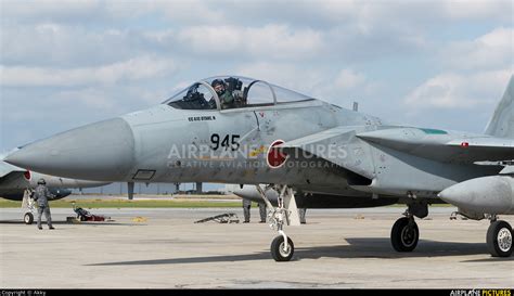 42 8945 Japan Air Self Defence Force Mitsubishi F 15J At Naha