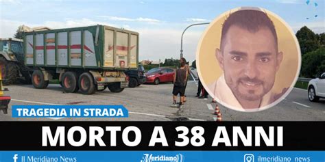 Tragedia In Strada Perde Il Controllo Della Moto E Si Schianta Contro