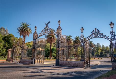 Qué Hacer en Mendoza Capital y Alrededores - vuelteando.com