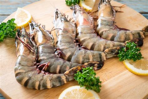 Premium Photo Fresh Tiger Prawn Or Shrimp