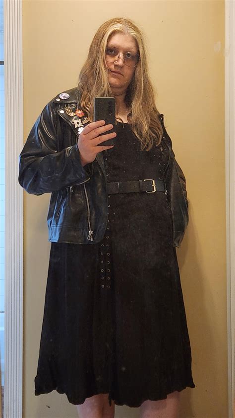 Willow (u/WillowTheGoth) - Reddit